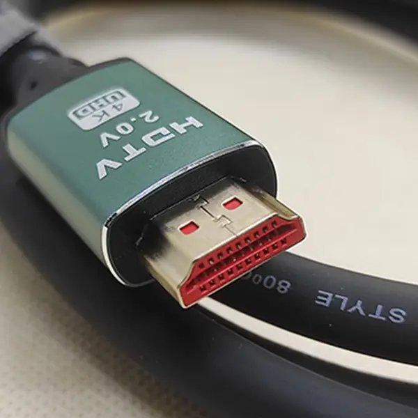 UniQue 4K Ultra HD Premium High Speed 10M HDTV Cable — image 1