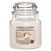 Yankee Candle Wedding Day Medium Jar — image 1