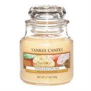 Yankee Candle Vanilla Cupcake Small Jar — image 1