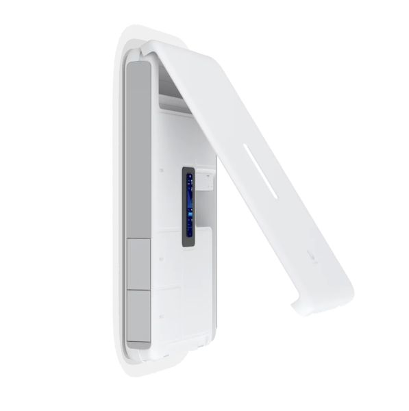 Ubiquiti UniFi Dream Wall 12 PoE, 2SFP+, and 17 Gigabit ports, WiFi 6 Gateway | UB-UDW — image 3
