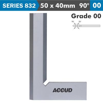 BEVELED EDGE SQUARE 90 DEG. GRADE 00 50X40MM — image 1